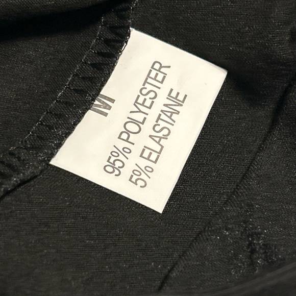 Trio Of Skulls Black Graphic Sleeveless Crop Top Grunge Punk Emo Goth Size M - Picture 8 of 12